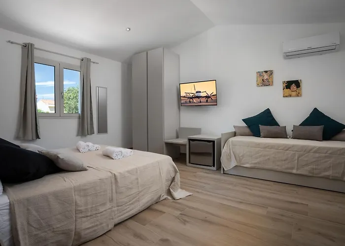 Art And Nature 招待所